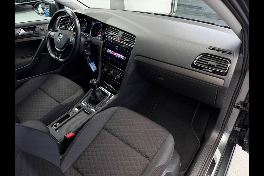 Volkswagen Golf 1.5 TSI Join CarPlay Trekhaak