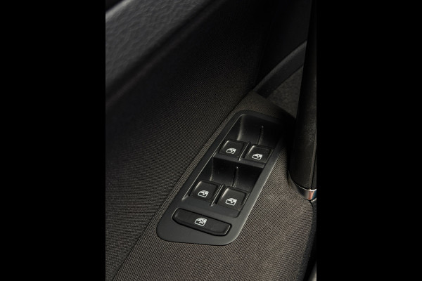 Volkswagen Golf 1.5 TSI Join CarPlay Trekhaak