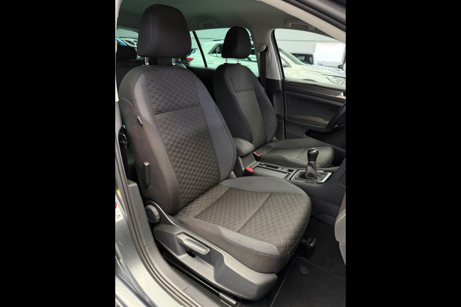 Volkswagen Golf 1.5 TSI Join CarPlay Trekhaak