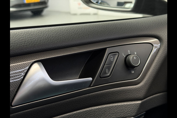 Volkswagen Golf 1.5 TSI Join CarPlay Trekhaak