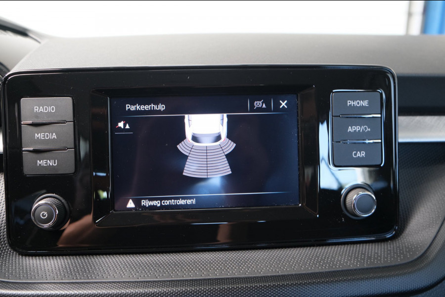 Škoda Fabia 1.0 TSI Ambition - N.A.P. Airco, Cruise, PDC, Carplay.