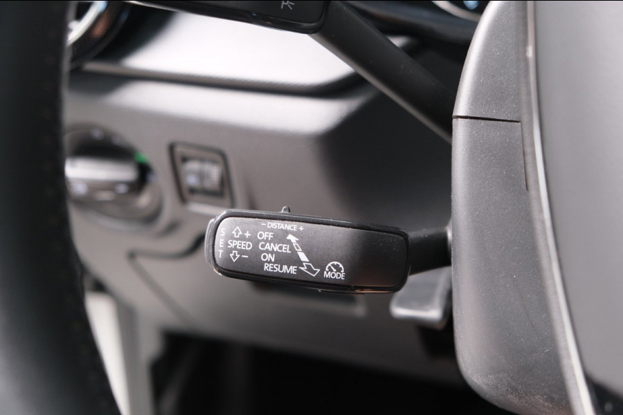 Škoda Fabia 1.0 TSI Ambition - N.A.P. Airco, Cruise, PDC, Carplay.