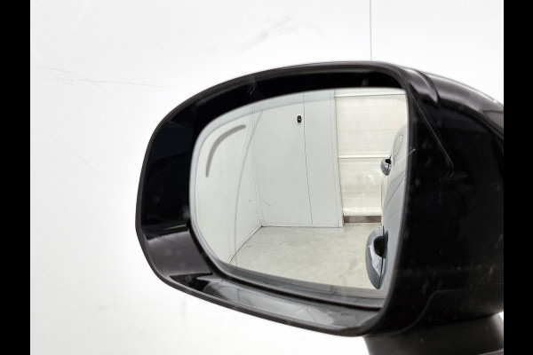 Volvo XC60 2.0 T6 Plug-in LongRange / AWD Plus Dark / Panoramadak / Pdc+Camera / NL.Auto / Stoel-Stuurverwarming / Harman Kardon / Apk 05-2028