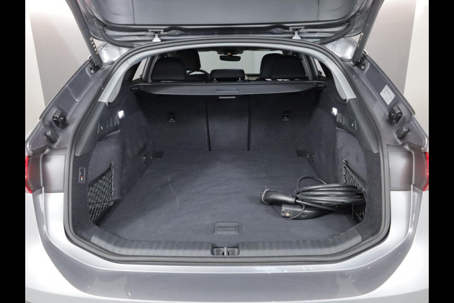 Audi A6 Avant e-tron Advanced edition 83 kWh 286pk | SOH 99.27% | Electrisch verstelbare voorstoelen | Wegklapbare trekhaak | MMI bijrijdersscherm |