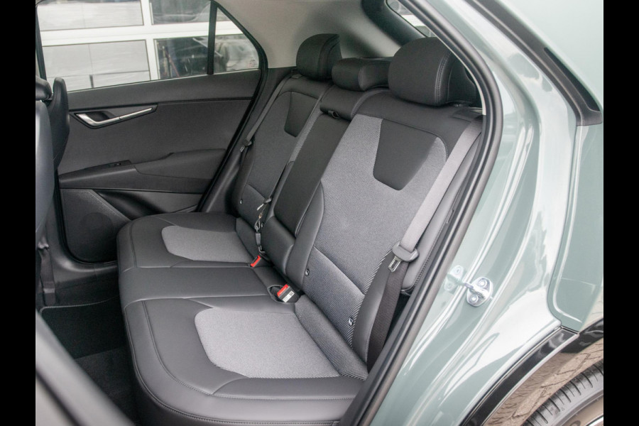 Kia Niro 1.6 GDi Hybrid DynamicLine | Actieprijs* | Navi. | Clima. | Adapt. Cruise. | Parkeersensoren | Achteruitrijcamera | Bekleding In Stof/Lederlook