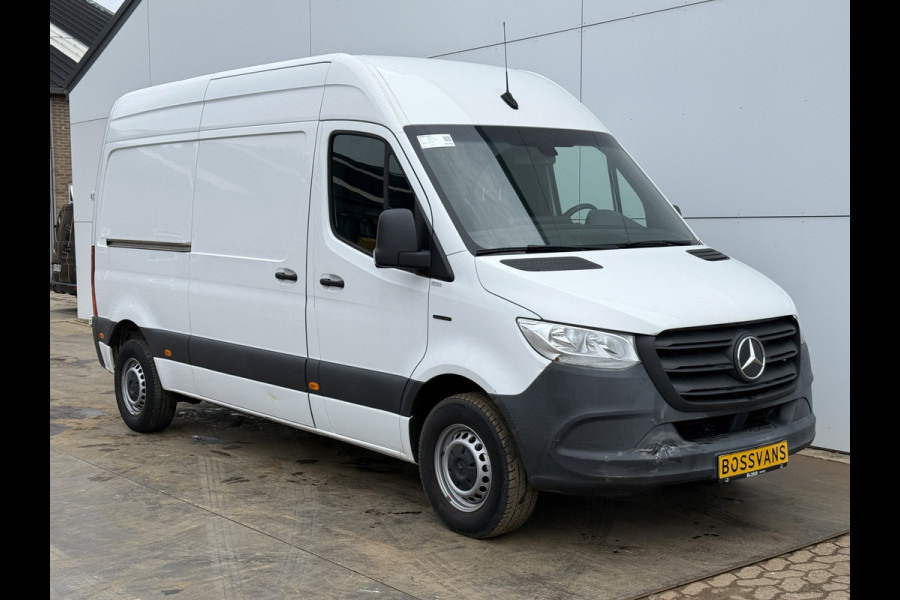Mercedes-Benz eSprinter 312 55kWh L2H2 Elektrisch 145km WLTP 94% (SOH) 80kW Snelladen Climate Control Camera
