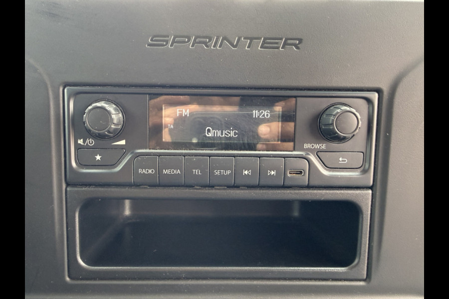 Mercedes-Benz eSprinter 312 55kWh L2H2 Elektrisch 145km WLTP 94% (SOH) 80kW Snelladen Climate Control Camera