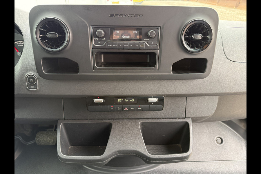 Mercedes-Benz eSprinter 312 55kWh L2H2 Elektrisch 145km WLTP 94% (SOH) 80kW Snelladen Climate Control Camera