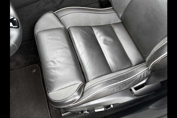 Volvo XC60 2.0 T6 Plug-in LongRange / AWD Plus Dark / Panoramadak / Pdc+Camera / NL.Auto / Stoel-Stuurverwarming / Harman Kardon / Apk 05-2028