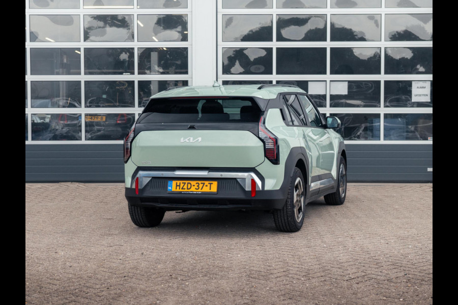 Kia EV3 Plus 81.4 kWh | Stoel en stuur verw. | Adaptieve cruise | Climate controle l SOH 99,2
