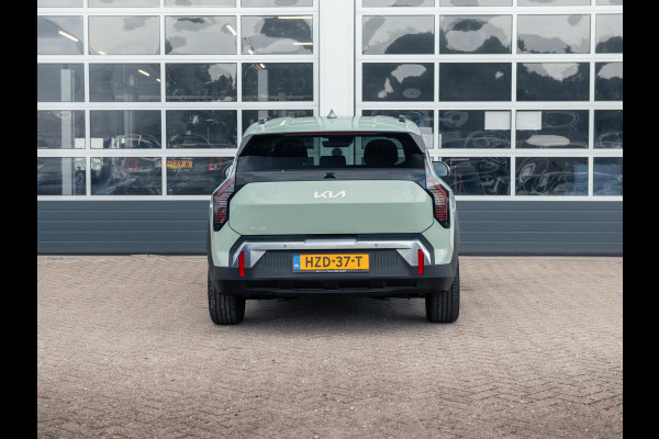 Kia EV3 Plus 81.4 kWh | Stoel en stuur verw. | Adaptieve cruise | Climate controle l SOH 99,2