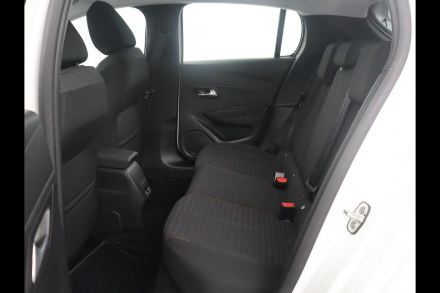 Peugeot e-208 EV Active Pack 50 kWh | SOH 92.1% | Carplay | Climate control | Lichtmetaal 16'' | Cruise control | Navigatie | Park assist |