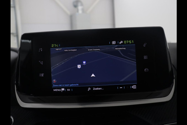 Peugeot e-208 EV Active Pack 50 kWh | SOH 92.1% | Carplay | Climate control | Lichtmetaal 16'' | Cruise control | Navigatie | Park assist |