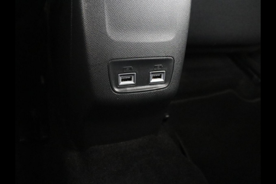 Peugeot e-208 EV Active Pack 50 kWh | SOH 92.1% | Carplay | Climate control | Lichtmetaal 16'' | Cruise control | Navigatie | Park assist |