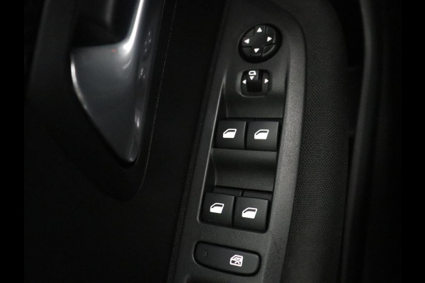 Peugeot e-208 EV Active Pack 50 kWh | SOH 92.1% | Carplay | Climate control | Lichtmetaal 16'' | Cruise control | Navigatie | Park assist |