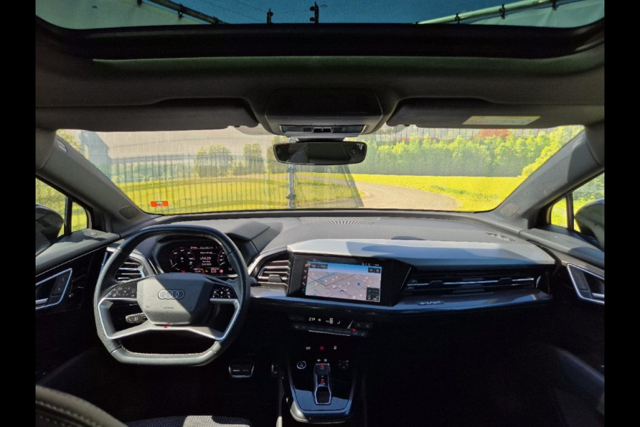 Audi Q4 e-tron 40 Launch edition S Competition 77 kWh|SOH90%|DealerOnderh|Pano|