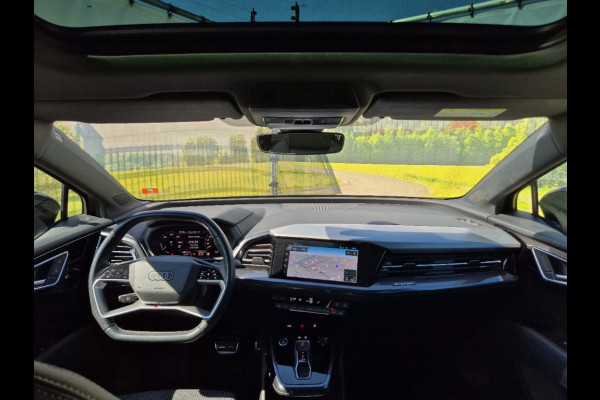 Audi Q4 e-tron 40 Launch edition S Competition 77 kWh|SOH90%|DealerOnderh|Pano|