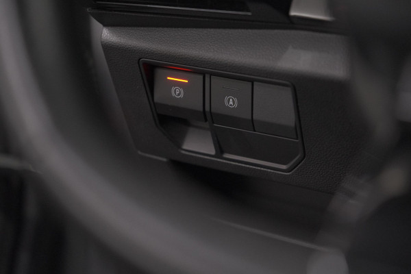 Renault Austral 1.2 E-Tech full hybrid 200 techno | 1500 KG Trekgewicht | Camera | Apple Carplay | Parkeersensoren