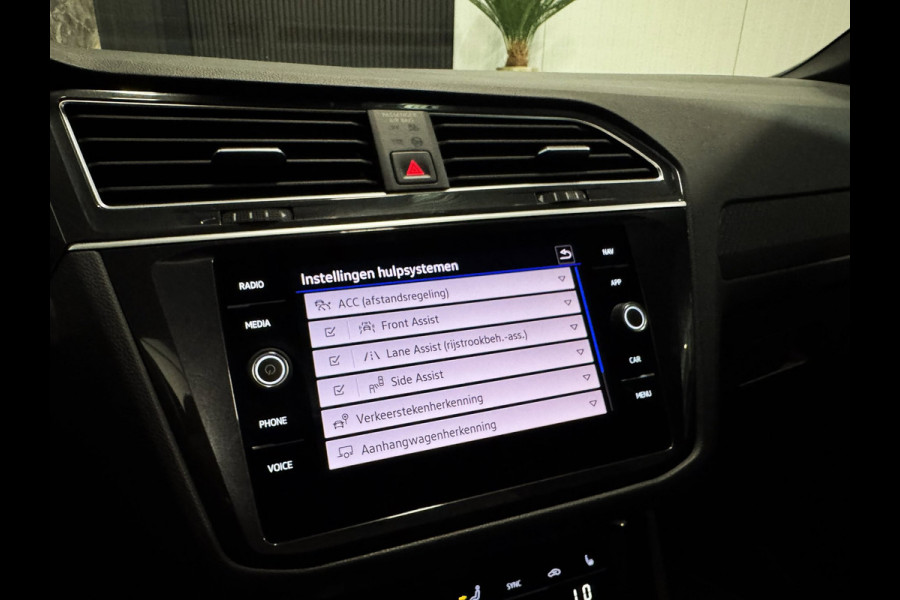 Volkswagen Tiguan 1.5 TSI DSG 3x R-line|PANO|SFEER|360cam|MEMORY|LEDER