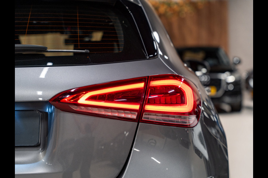 Mercedes-Benz A-Klasse 200 Business Solution, Voll Led, Navi, Cruise, Clima, Multistuur, Cam, Volledig Onderhoud