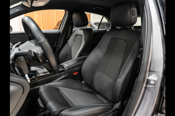 Mercedes-Benz A-Klasse 200 Business Solution, Voll Led, Navi, Cruise, Clima, Multistuur, Cam, Volledig Onderhoud