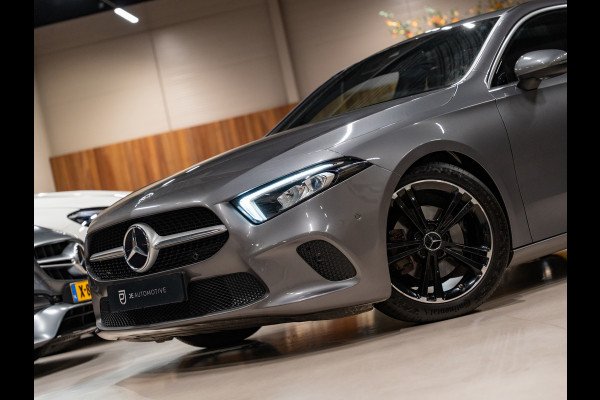Mercedes-Benz A-Klasse 200 Business Solution, Voll Led, Navi, Cruise, Clima, Multistuur, Cam, Volledig Onderhoud
