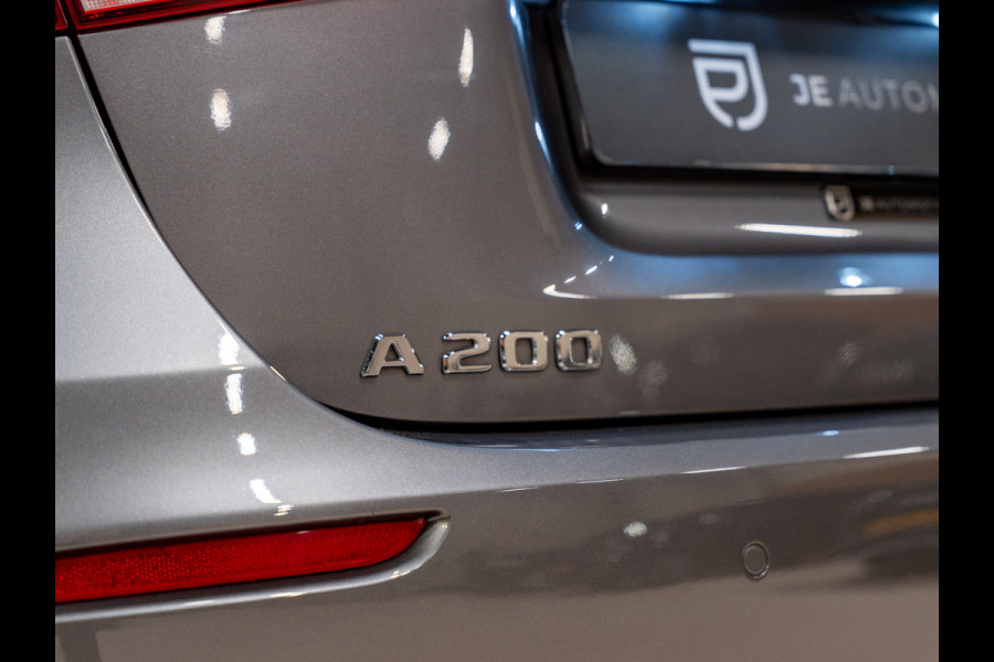 Mercedes-Benz A-Klasse 200 Business Solution, Voll Led, Navi, Cruise, Clima, Multistuur, Cam, Volledig Onderhoud