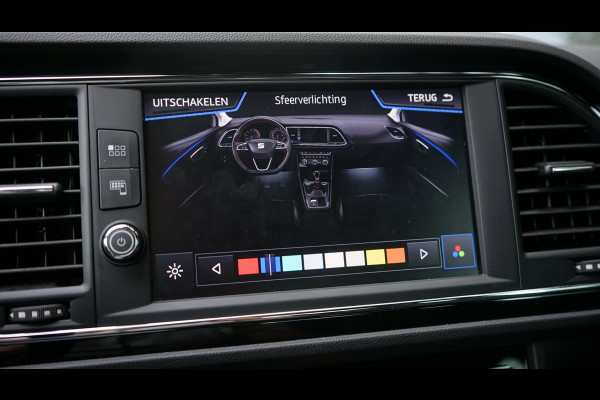 Seat Leon ST 2.0 TSI FR Ultimate Black Edition AUTOMAAT|ACC|AMBIANCE|BEATS|CAMERA|KEYLESS|MODE|PANORAMA|TREKHAAK|VIRTUEEL