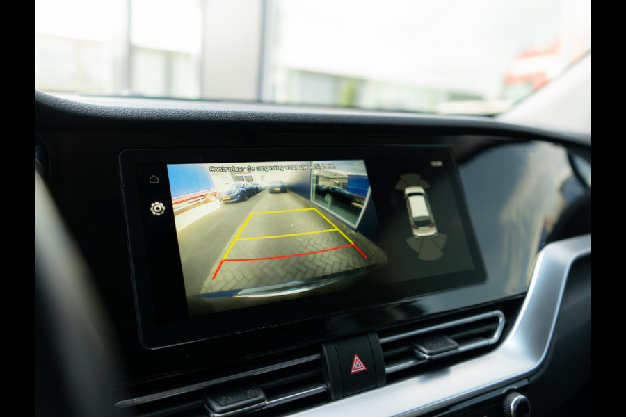 Kia e-Niro DynamicPlusLine 64 kWh | Achteruitrijcamera |Stoel en stuurverwarming |