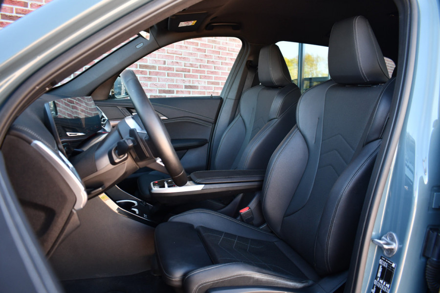 BMW X1 xDrive25e M-Sport Premium 18inch Leder Camera ACC-voorbereiding