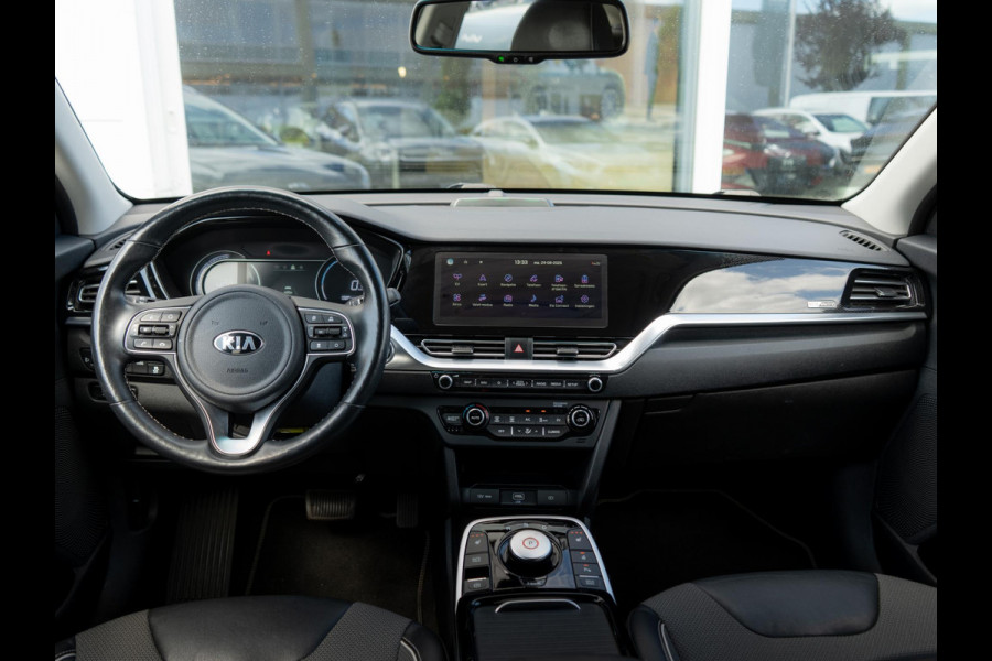 Kia e-Niro DynamicPlusLine 64 kWh | Achteruitrijcamera |Stoel en stuurverwarming |