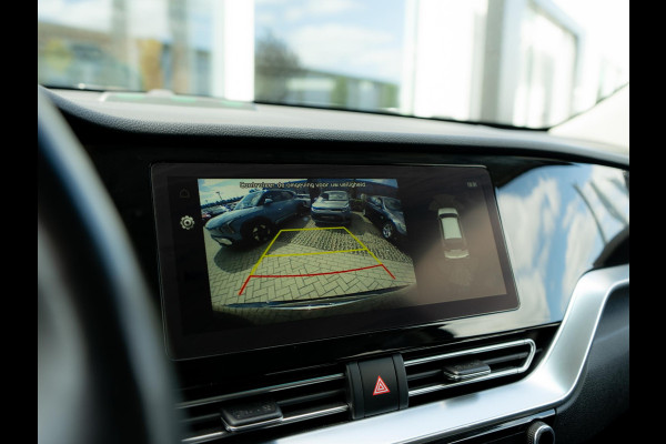Kia e-Niro DynamicPlusLine 64 kWh | Achteruitrijcamera |Stoel en stuurverwarming |