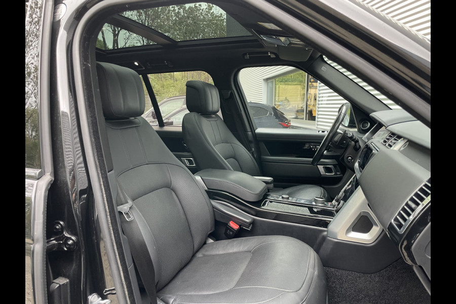 Land Rover Range Rover 2.0 P400e Vogue - Pano - Meridian - Head-Up - Trekhaak - ACC - Stuurwielverwarming