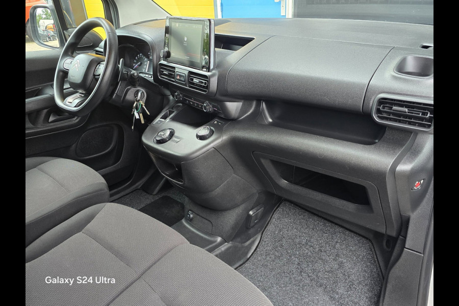 Citroën Berlingo 1.2 / AUT / 3 Zits / Navi / Airco / Cruise Control / Schuifdeur / F1 Flippers / Extra Sloten