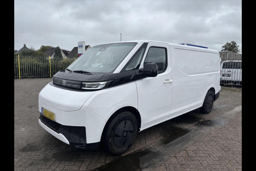 Farizon SV L2H1 231PK | NIEUW BINNEN, MEER FOTO'S VOLGEN | 360 graden camera | 2.000 kg trekgewicht | Adaptive cruise control | Stoelverwarming |  Betimmering