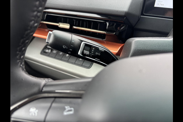 Farizon SV L2H1 231PK | NIEUW BINNEN, MEER FOTO'S VOLGEN | 360 graden camera | 2.000 kg trekgewicht | Adaptive cruise control | Stoelverwarming |  Betimmering