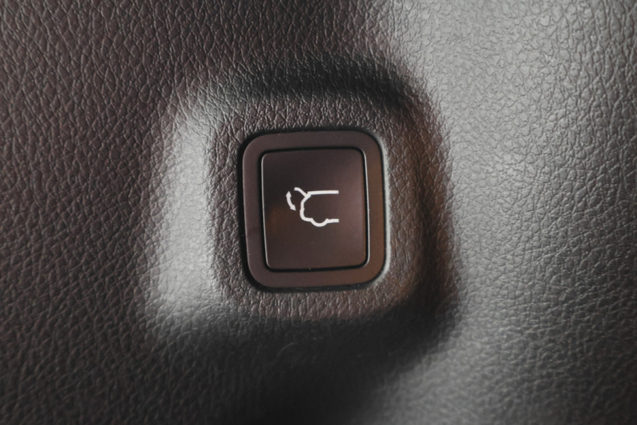 Jeep Compass 4xe 240 Plug-in Hybrid Electric S 360° Camera, Panoramadak, Apple Carplay, ACC, Keyless, LED, 19''