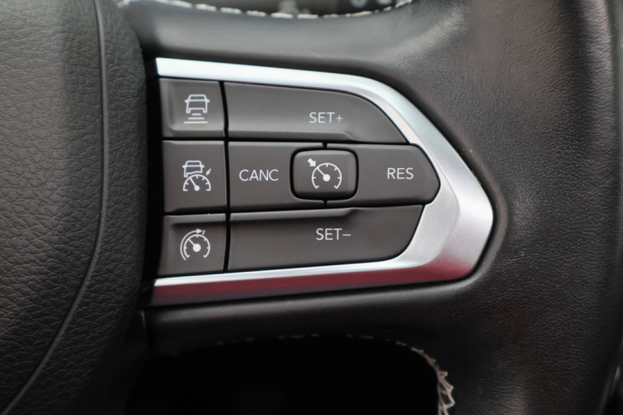 Jeep Compass 4xe 240 Plug-in Hybrid Electric S 360° Camera, Panoramadak, Apple Carplay, ACC, Keyless, LED, 19''