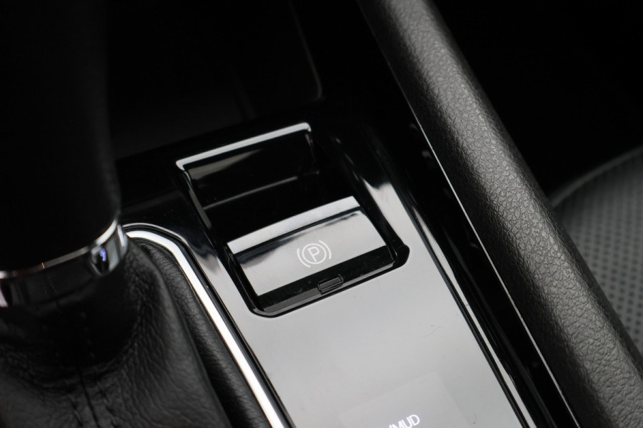Jeep Compass 4xe 240 Plug-in Hybrid Electric S 360° Camera, Panoramadak, Apple Carplay, ACC, Keyless, LED, 19''