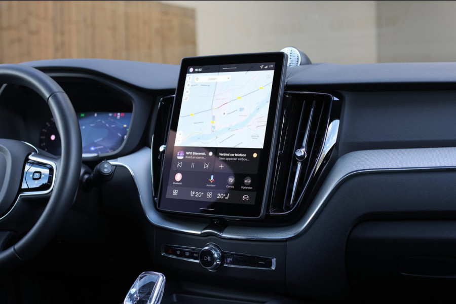 Volvo XC60 2.0 T8 Plug-in hybrid AWD Ultra Black Edition *B&W*Pano*Massage*Luchtvering*