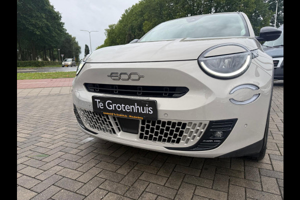 Fiat 600 1.2 Hybrid La Prima Automaat | Winterpack |