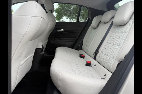 Fiat 600 1.2 Hybrid La Prima Automaat | Winterpack |