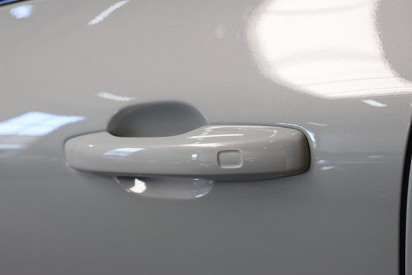 Volvo XC60 2.0 T8 Plug-in hybrid AWD Ultra Black Edition *B&W*Pano*Massage*Luchtvering*