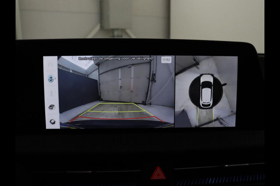 Kia EV6 GT-Line 77.4 kWh | SOH 93,5% | Panoramadak | Stuur en stoelverwarming | Stoelverkoeling | Adaptive cruise | Lane assist | Carplay | 360 camera | Park assist | Sfeerverlichting