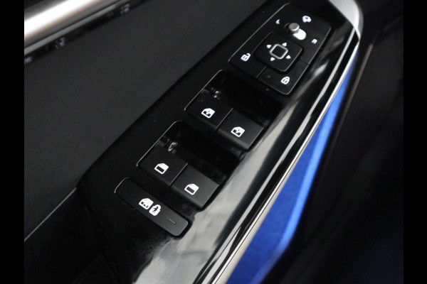 Kia EV6 GT-Line 77.4 kWh | SOH 93,5% | Panoramadak | Stuur en stoelverwarming | Stoelverkoeling | Adaptive cruise | Lane assist | Carplay | 360 camera | Park assist | Sfeerverlichting