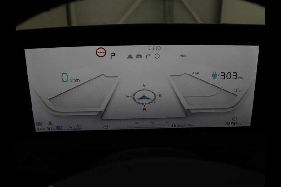 Kia EV6 GT-Line 77.4 kWh | SOH 93,5% | Panoramadak | Stuur en stoelverwarming | Stoelverkoeling | Adaptive cruise | Lane assist | Carplay | 360 camera | Park assist | Sfeerverlichting