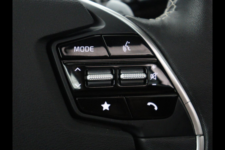 Kia EV6 GT-Line 77.4 kWh | SOH 93,5% | Panoramadak | Stuur en stoelverwarming | Stoelverkoeling | Adaptive cruise | Lane assist | Carplay | 360 camera | Park assist | Sfeerverlichting
