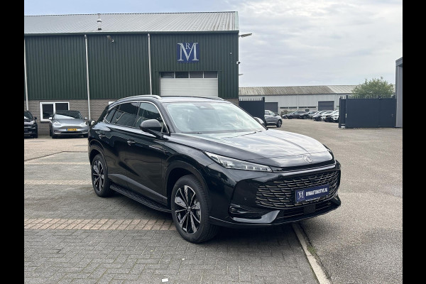 MG MG HS PHEV 1.5 Luxury PLUG-IN HYBRIDE | 272 PK | NIEUWE AUTO | >1.000 KM TOTAAL BEREIK | 1E REGISTRATIE 03-2026 | 360° CAMERA | ELEKTRISCHE ACHTERKLEP | 7 JAAR MG GARANTIE T/M 2033 | APPLE CARPLAY | ANDROID AUTO | STOELVERWARMING | FULL LED | ELEKTRISCHE STOELEN