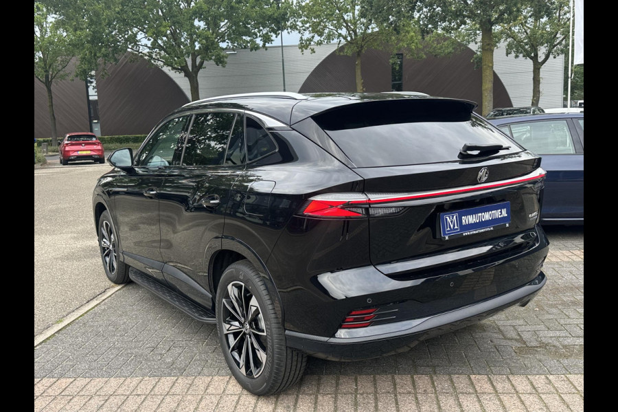 MG MG HS PHEV 1.5 Luxury PLUG-IN HYBRIDE | 272 PK | NIEUWE AUTO | >1.000 KM TOTAAL BEREIK | 1E REGISTRATIE 03-2026 | 360° CAMERA | ELEKTRISCHE ACHTERKLEP | 7 JAAR MG GARANTIE T/M 2033 | APPLE CARPLAY | ANDROID AUTO | STOELVERWARMING | FULL LED | ELEKTRISCHE STOELEN
