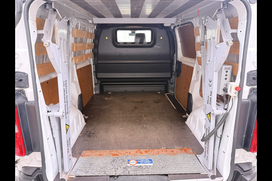 Peugeot Expert 1.5HDI 100PK L2 3-Persoons LIFT Euro 6 360°Camera Airco Apple Carplay Android Auto Navi Cruise Control Bluetooth Regen-Lichtsensor Betonplex Vloer Wandbetimmering Schuifdeur 1e Eigenaar Dealeronderhouden Origineel Nederlandse Auto